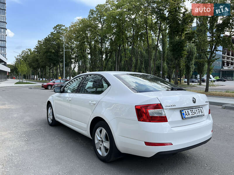 Ліфтбек Skoda Octavia 2016 в Києві