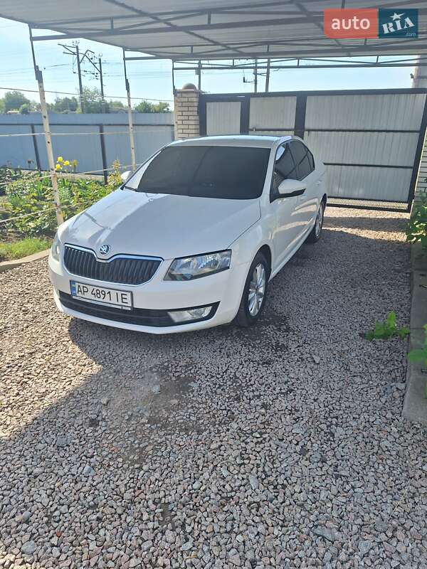 Лифтбек Skoda Octavia 2013 в Запорожье