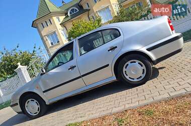 Лифтбек Skoda Octavia 1998 в Черновцах
