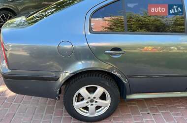 Ліфтбек Skoda Octavia 2004 в Києві