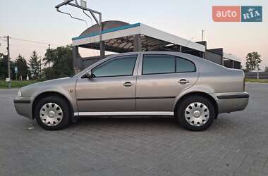 Лифтбек Skoda Octavia 2008 в Львове