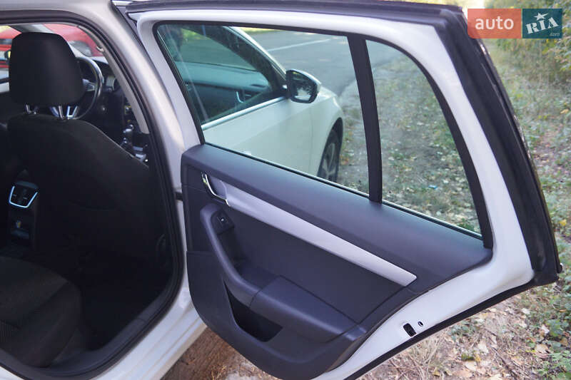 Универсал Skoda Octavia 2015 в Киеве