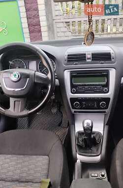 Универсал Skoda Octavia 2010 в 