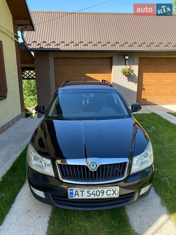 Универсал Skoda Octavia 2011 в Подгайцах