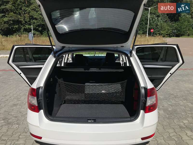 Універсал Skoda Octavia 2017 в Львові фото 16 Універсал Skoda Octavia 2017 в Львові