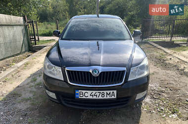 Лифтбек Skoda Octavia 2011 в 
