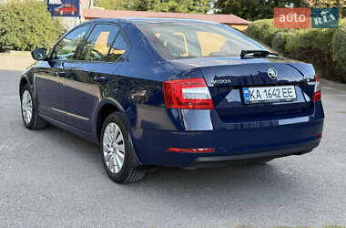 Лифтбек Skoda Octavia 2017 в 