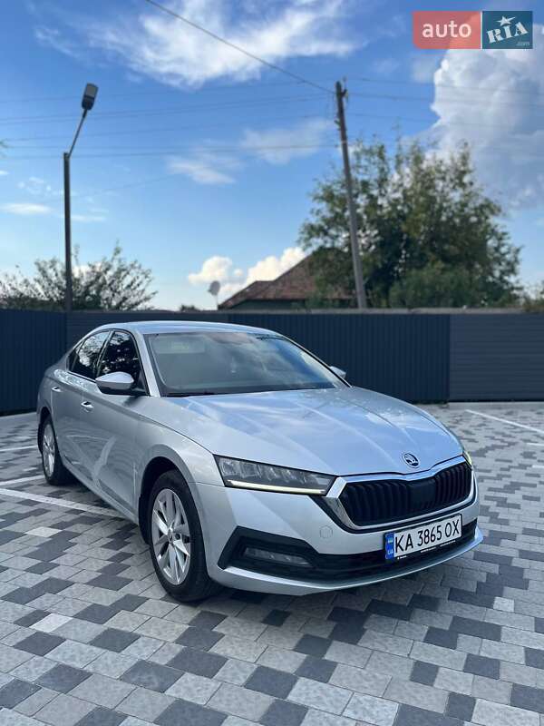 Лифтбек Skoda Octavia 2020 в Мукачево