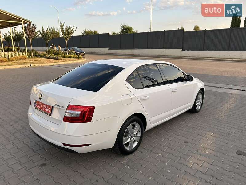 Лифтбек Skoda Octavia 2019 в Луцке