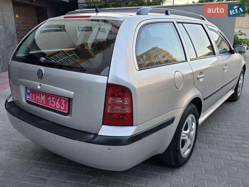 Универсал Skoda Octavia 2003 в Харькове