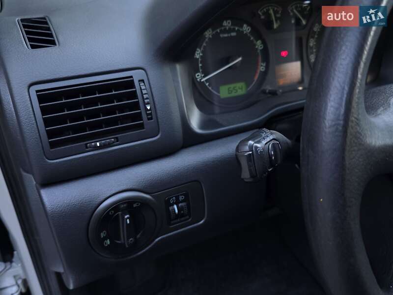 Универсал Skoda Octavia 2003 в Харькове