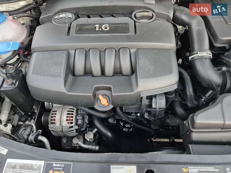 Ліфтбек Skoda Octavia 2005 в Корсунь-Шевченківському