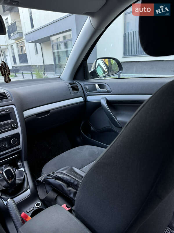 Универсал Skoda Octavia 2011 в Львове фото 23 Универсал Skoda Octavia 2011 в Львове