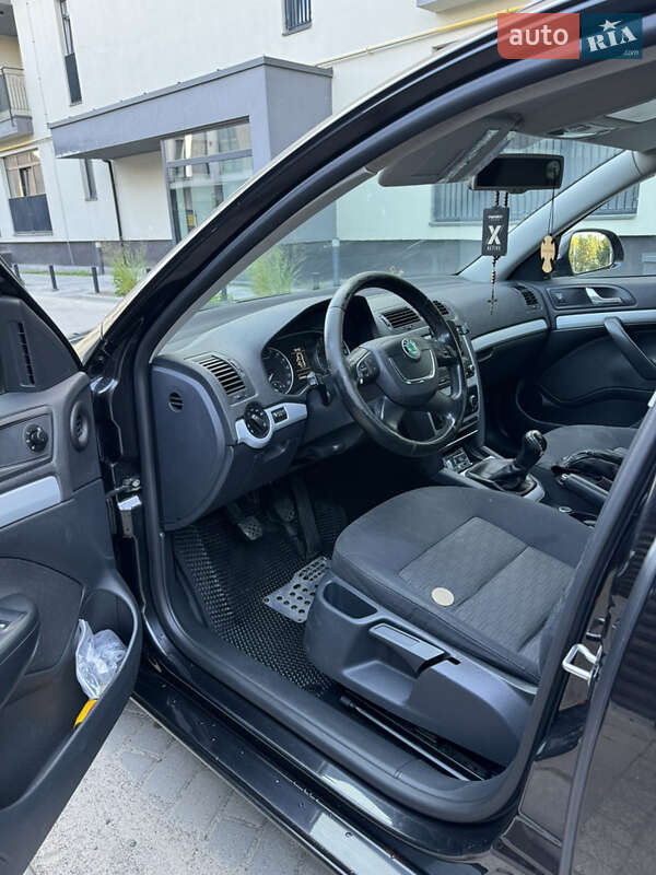 Универсал Skoda Octavia 2011 в Львове фото 13 Универсал Skoda Octavia 2011 в Львове