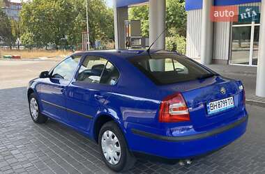 Лифтбек Skoda Octavia 2008 в 