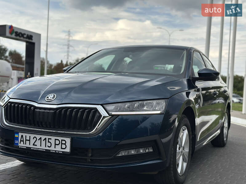 Лифтбек Skoda Octavia 2023 в Днепре