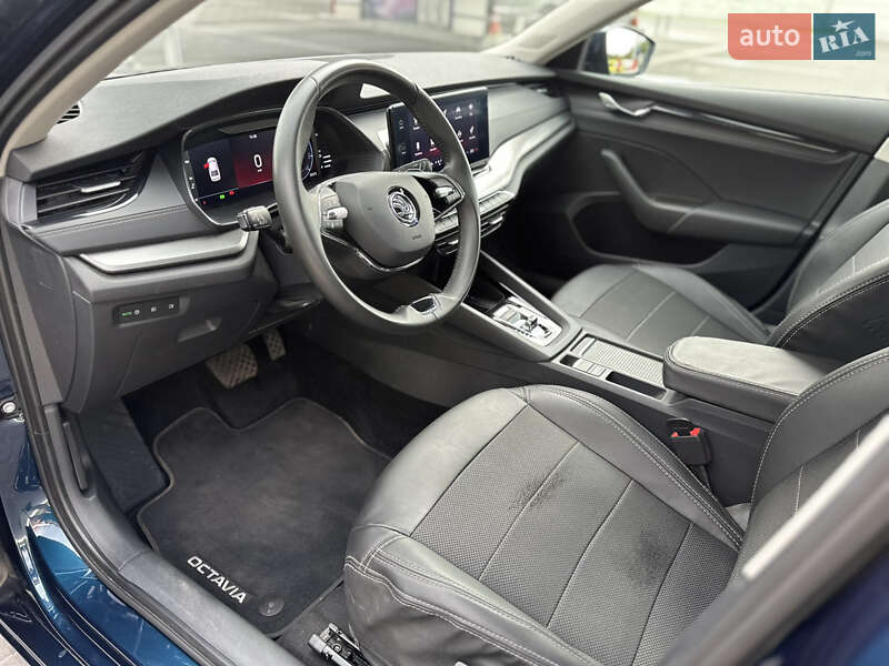 Лифтбек Skoda Octavia 2023 в Днепре
