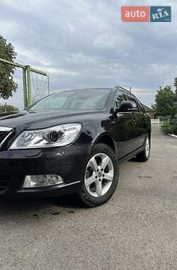 Универсал Skoda Octavia 2011 в 