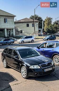 Универсал Skoda Octavia 2006 в Сарате