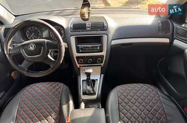 Лифтбек Skoda Octavia 2009 в 