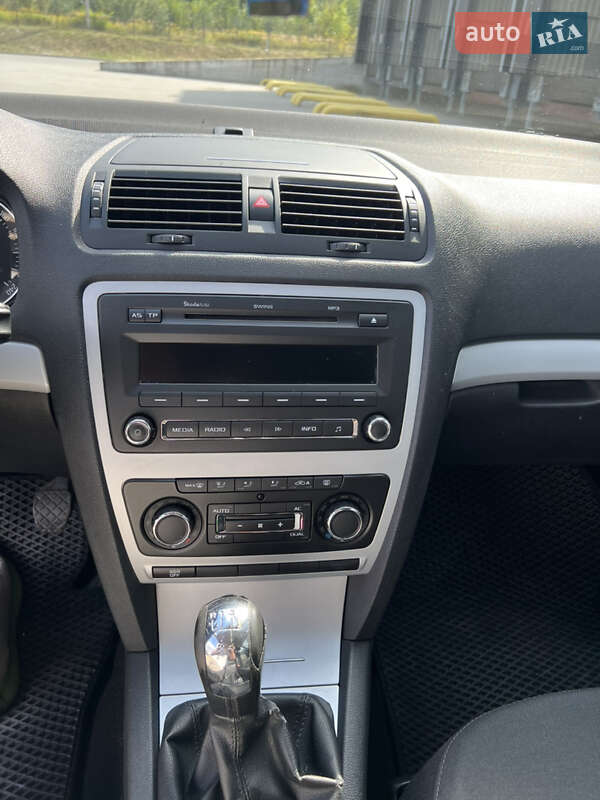 Универсал Skoda Octavia 2010 в Львове