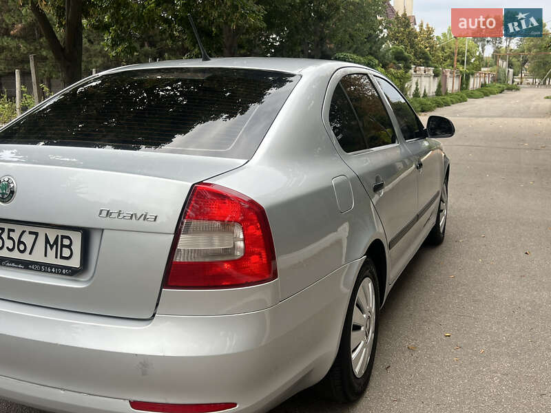 Лифтбек Skoda Octavia 2011 в Днепре
