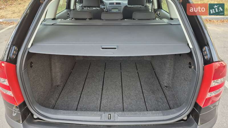 Универсал Skoda Octavia 2006 в Виннице