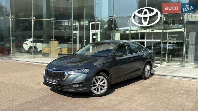 Лифтбек Skoda Octavia 2021 в Киеве