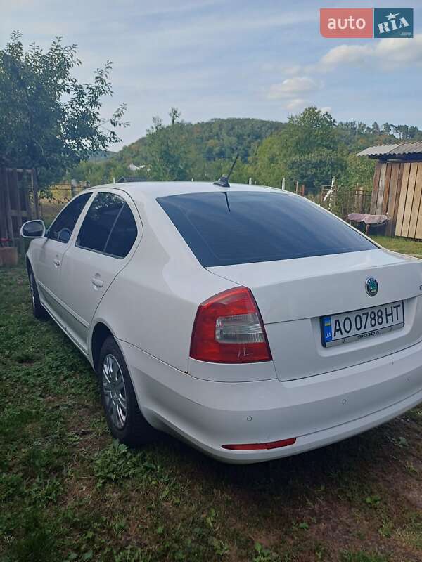 Лифтбек Skoda Octavia 2011 в Чинадиево