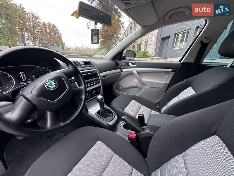 Универсал Skoda Octavia 2011 в Полтаве