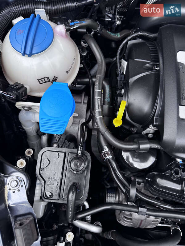 Универсал Skoda Octavia 2011 в Полтаве