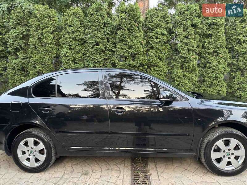 Лифтбек Skoda Octavia 2012 в Киеве фото 9 Лифтбек Skoda Octavia 2012 в Киеве