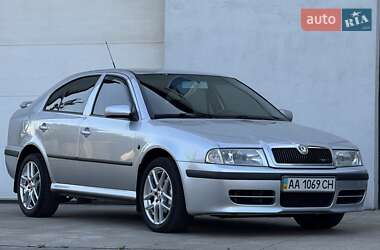 Лифтбек Skoda Octavia 2008 в 