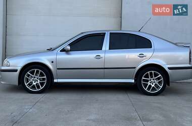 Лифтбек Skoda Octavia 2008 в 
