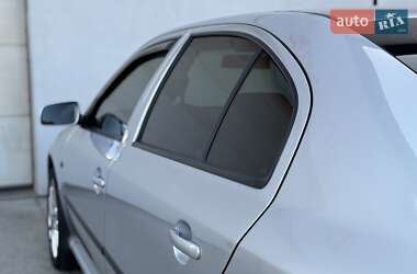 Лифтбек Skoda Octavia 2008 в 