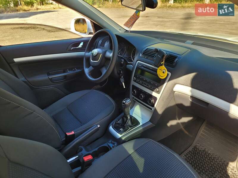 Ліфтбек Skoda Octavia 2011 в Запоріжжі