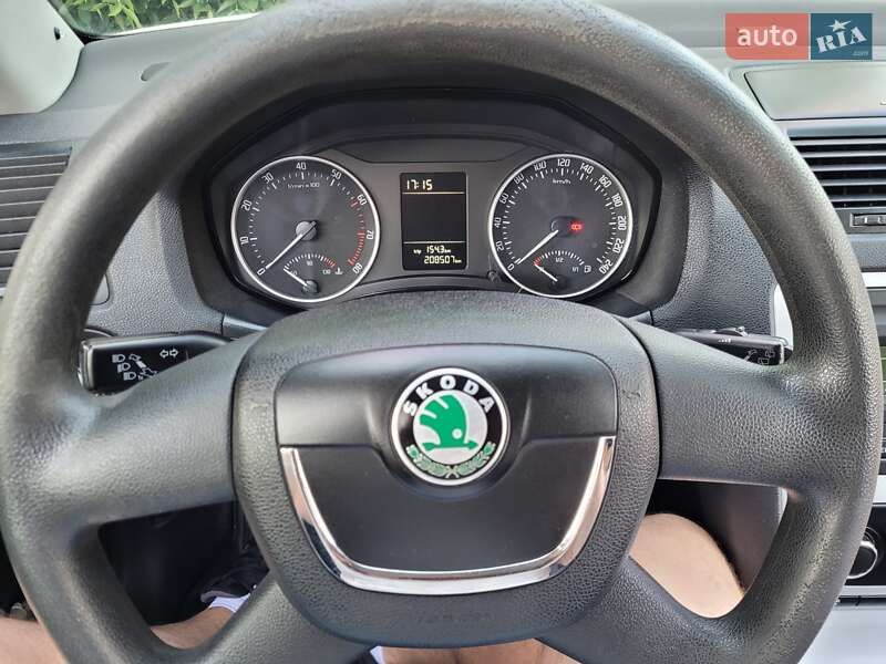 Ліфтбек Skoda Octavia 2011 в Запоріжжі