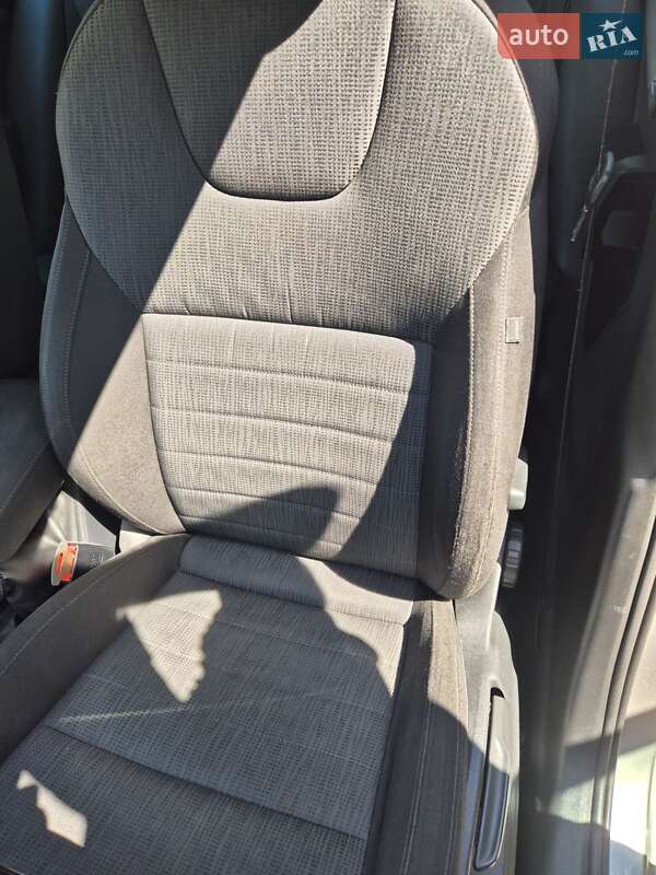 Универсал Skoda Octavia 2016 в Миргороде