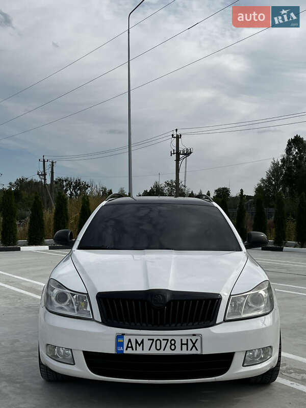 Универсал Skoda Octavia 2010 в Звягеле