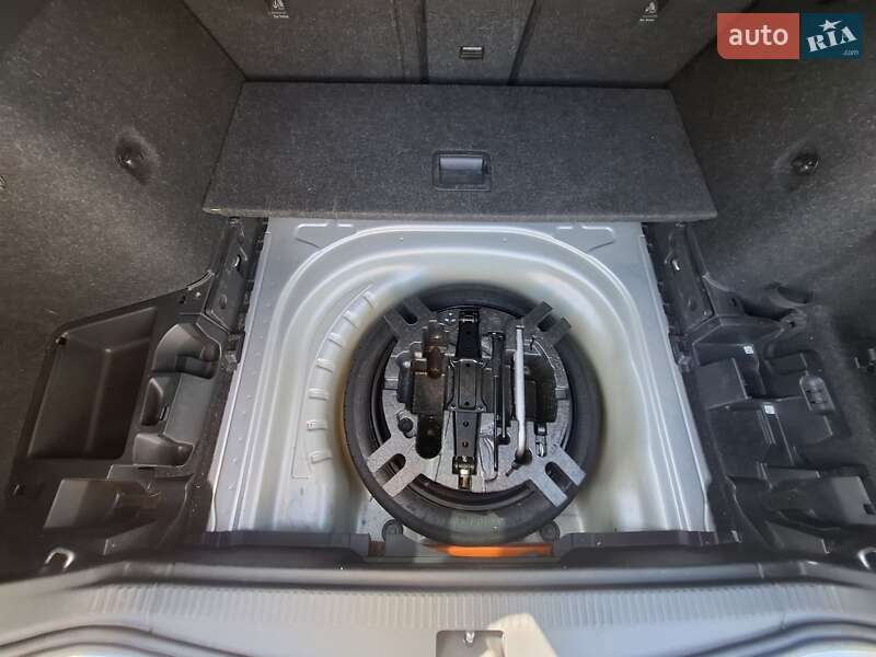 Универсал Skoda Octavia 2019 в Днепре
