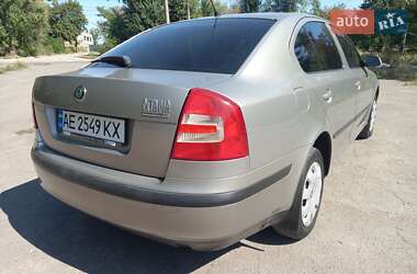 Лифтбек Skoda Octavia 2008 в 