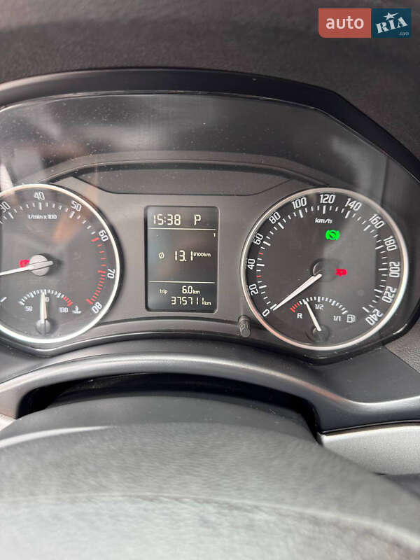 Лифтбек Skoda Octavia 2012 в Полонном