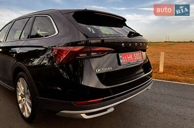 Универсал Skoda Octavia 2022 в 