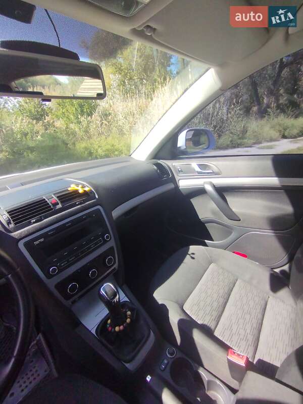 Лифтбек Skoda Octavia 2012 в Решетиловке