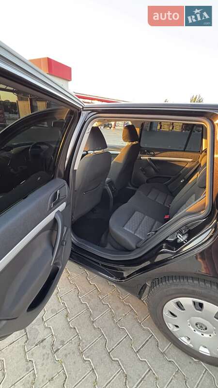 Универсал Skoda Octavia 2009 в Виннице