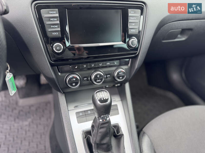 Универсал Skoda Octavia 2016 в Ровно фото 36 Универсал Skoda Octavia 2016 в Ровно