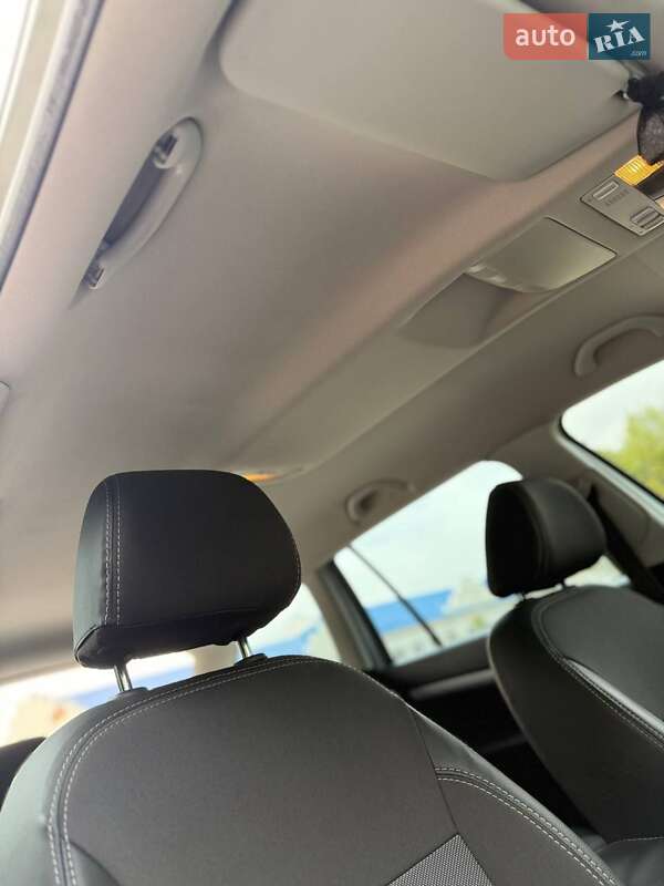 Універсал Skoda Octavia 2011 в Шостці