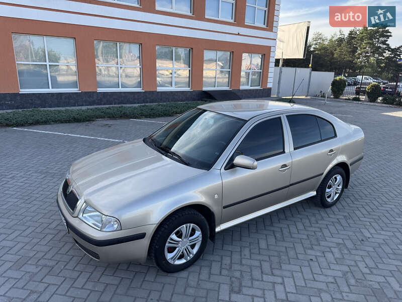 Лифтбек Skoda Octavia 2005 в Каменском