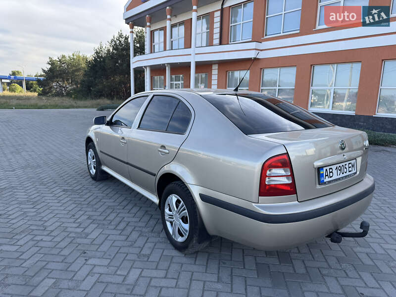 Лифтбек Skoda Octavia 2005 в Каменском