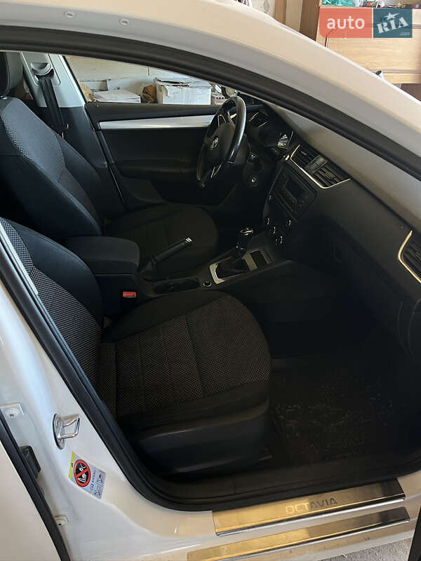 Лифтбек Skoda Octavia 2013 в Чорткове